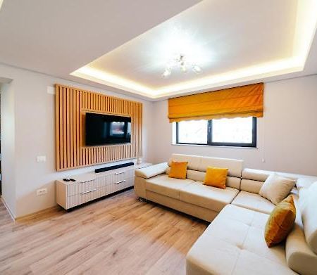 Rainforest Apartament Ghimbav Dış mekan fotoğraf